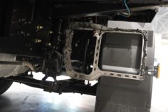 东风商用车东风天龙KL 6X4 换电式纯电动牵引车 宁德时代600kWh