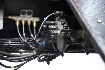 �������ó���������KL 6X4 ����ʽ���綯ǣ���� ����ʱ��600kWhͼƬ