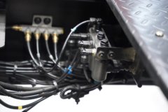 东风商用车东风天龙KL 6X4 换电式纯电动牵引车 宁德时代600kWh