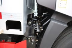 一汽解放J6L 精英版 5.7L柴油 290马力 4X2 一汽解放8档 高顶 6.75米仓栅式载货车