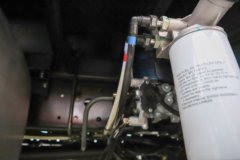 一汽解放J6L 精英版 5.7L柴油 290马力 4X2 一汽解放8档 高顶 6.75米仓栅式载货车