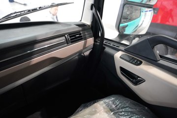 �������ó���������KL 6X4 ���ʽ���̻�϶���ǣ���� ΢��78.3kWhͼƬ