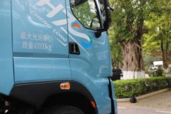 东风柳汽乘龙H7pro 12.5L LNG 480马力 6X4 法士特12档 牵引车