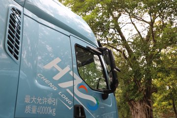 ������������H7pro 12.5L LNG 480���� 6X4 ��ʿ��12�� ǣ����ͼƬ