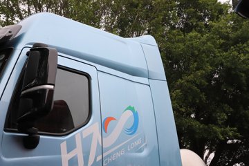 ������������H7pro 12.5L LNG 480���� 6X4 ��ʿ��12�� ǣ����ͼƬ