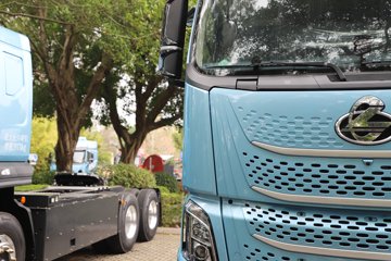 ������������H7pro 12.5L LNG 480���� 6X4 ��ʿ��12�� ǣ����ͼƬ