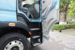 东风柳汽乘龙H7pro 12.5L LNG 480马力 6X4 法士特12档 牵引车