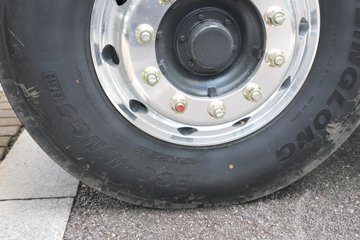 ������������H7pro 12.5L LNG 480���� 6X4 ��ʿ��12�� ǣ����ͼƬ