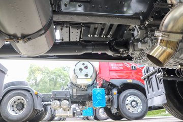 ������������H7pro 12.5L LNG 480���� 6X4 ��ʿ��12�� ǣ����ͼƬ