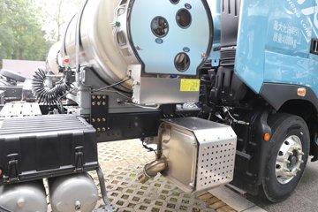 ������������H7pro 12.5L LNG 480���� 6X4 ��ʿ��12�� ǣ����ͼƬ