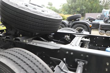 ������������H7pro 12.5L LNG 480���� 6X4 ��ʿ��12�� ǣ����ͼƬ