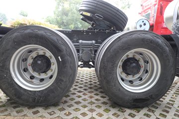 ������������H7pro 12.5L LNG 480���� 6X4 ��ʿ��12�� ǣ����ͼƬ