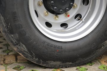 ������������H7pro 12.5L LNG 480���� 6X4 ��ʿ��12�� ǣ����ͼƬ