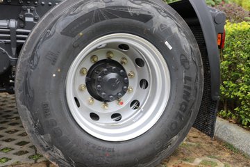 ������������H7pro 12.5L LNG 480���� 6X4 ��ʿ��12�� ǣ����ͼƬ