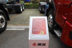 东风柳汽乘龙H7pro 陆航版 610马力 6X4 AMT自动档 牵引车