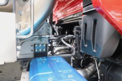 东风柳汽乘龙H7pro 陆航版 610马力 6X4 AMT自动档 牵引车