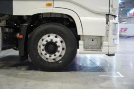 天龙旗舰KX&nbsp;电动牵引车外观图片