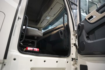 �������ó������콢KX ��ҫ�� 6X4 ��϶���ǣ���� ����ʱ��18.7kWhͼƬ