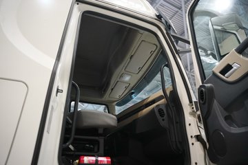 �������ó������콢KX ��ҫ�� 6X4 ��϶���ǣ���� ����ʱ��18.7kWhͼƬ