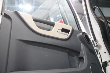 �������ó������콢KX ��ҫ�� 6X4 ��϶���ǣ���� ����ʱ��18.7kWhͼƬ