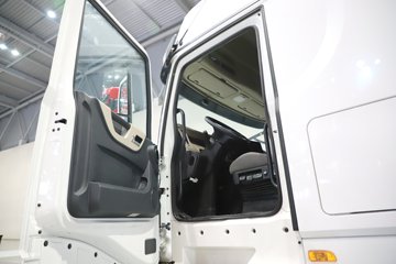 �������ó������콢KX ��ҫ�� 6X4 ��϶���ǣ���� ����ʱ��18.7kWhͼƬ