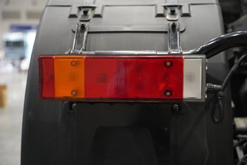 �������ó������콢KX ��ҫ�� 6X4 ��϶���ǣ���� ����ʱ��18.7kWhͼƬ