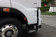 东风柳汽 乘龙H7重卡 520马力 4X2 AMT自动档牵引车