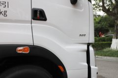 东风柳汽 乘龙H7重卡 520马力 4X2 AMT自动档牵引车