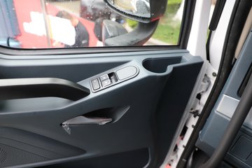 �������� ����H7�ؿ� 520���� 4X2 AMT�Զ���ǣ����ͼƬ