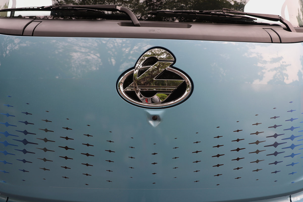 ����������������5 6X4 ���綯ǣ���� ����ʱ��400.61kWh���