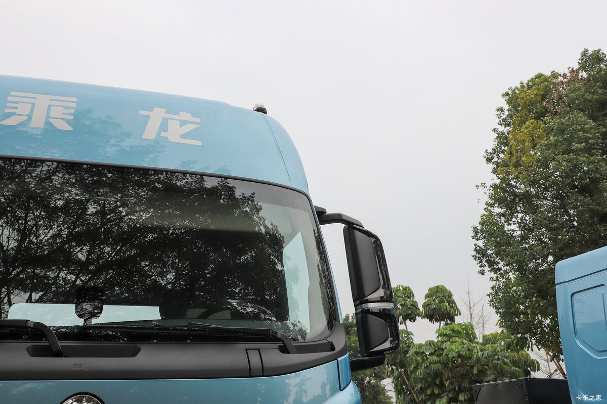 ����������������5 6X4 ���綯ǣ���� ����ʱ��400.61kWh���