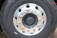 东风柳汽乘龙H5 6X4 纯电动牵引车 宁德时代466kWh