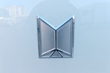 ���� ��ʮ��EV100����� խ�� Һɲ 3.8�׵��Ŵ��綯��ʽ΢�� ����ʱ��77.28kWhͼƬ