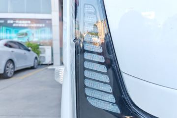 ���� ��ʮ��EV100����� խ�� Һɲ 3.8�׵��Ŵ��綯��ʽ΢�� ����ʱ��77.28kWhͼƬ