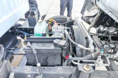 庆铃 五十铃EV100铃巨力 窄体 液刹 3.8米单排纯电动厢式微卡 宁德时代77.28kWh