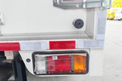 庆铃 五十铃EV100铃巨力 窄体 液刹 3.8米单排纯电动厢式微卡 宁德时代77.28kWh