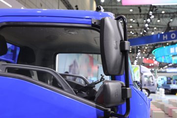 ����HOWO��ʿ 2.5L���� 185���� 4X2 ��ʿ��8�� 3.15�׵�����ж��ͼƬ