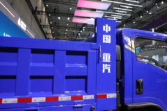 重汽HOWO猛士 2.5L柴油 185马力 4X2 法士特8档 3.15米单排自卸车