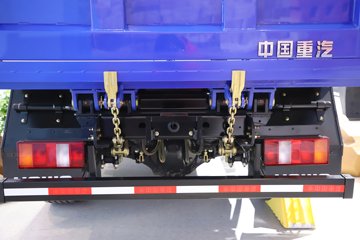 ����HOWO��ʿ 2.5L���� 185���� 4X2 ��ʿ��8�� 3.15�׵�����ж��ͼƬ