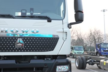 ��������(HOWO)TX 8X4 ���綯�������������䳵 400.62kWh(��ר��)ͼƬ