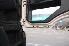 重汽豪沃(HOWO)TX 8X4 纯电动混凝土搅拌运输车 400.62kWh(青专牌)