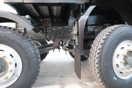 HOWO TX7&nbsp;混凝土搅拌车底盘                                                图片