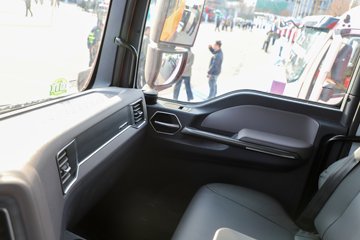 ����HOWO G5X Pro 4.9L���� 260���� 4X2 �й�����12�� 5.4�������ػ���ͼƬ