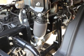 G5X&nbsp;载货车底盘                                                图片