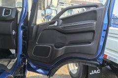 江淮骏铃A9 标载版 2.5L柴油 170马力 星瑞6档 3.85米排半栏板轻卡