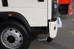 重汽HOWO统帅T500 10.15米单排纯电动栏板载货车 弗迪165.4kWh