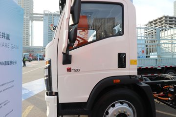 ����HOWOͳ˧T500 10.15�׵��Ŵ��綯�����ػ��� ����165.4kWhͼƬ