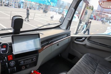 ����HOWOͳ˧T500 10.15�׵��Ŵ��綯�����ػ��� ����165.4kWhͼƬ