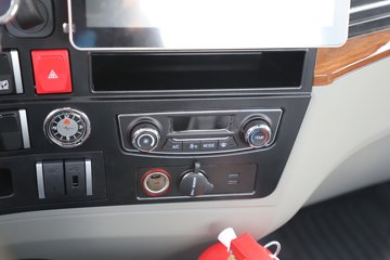 ����HOWOͳ˧T500 10.15�׵��Ŵ��綯�����ػ��� ����165.4kWhͼƬ