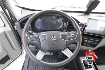����HOWOͳ˧T500 10.15�׵��Ŵ��綯�����ػ��� ����165.4kWhͼƬ
